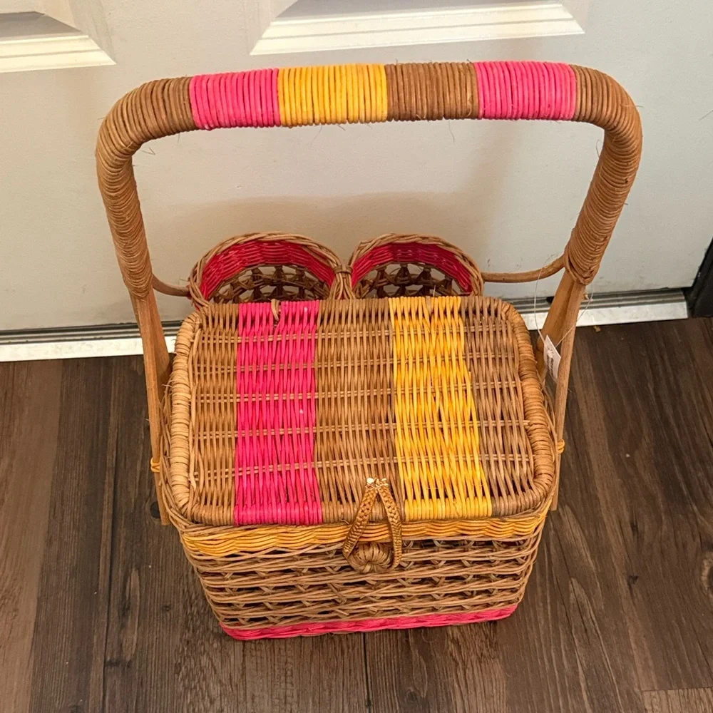 NEW Anthropologie Nina Handwoven Wine Picnic Basket - Picture 5 of 13